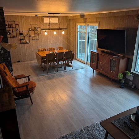 Reine Retro Villa - Cozy Villa With A Fantastic View Exterior photo
